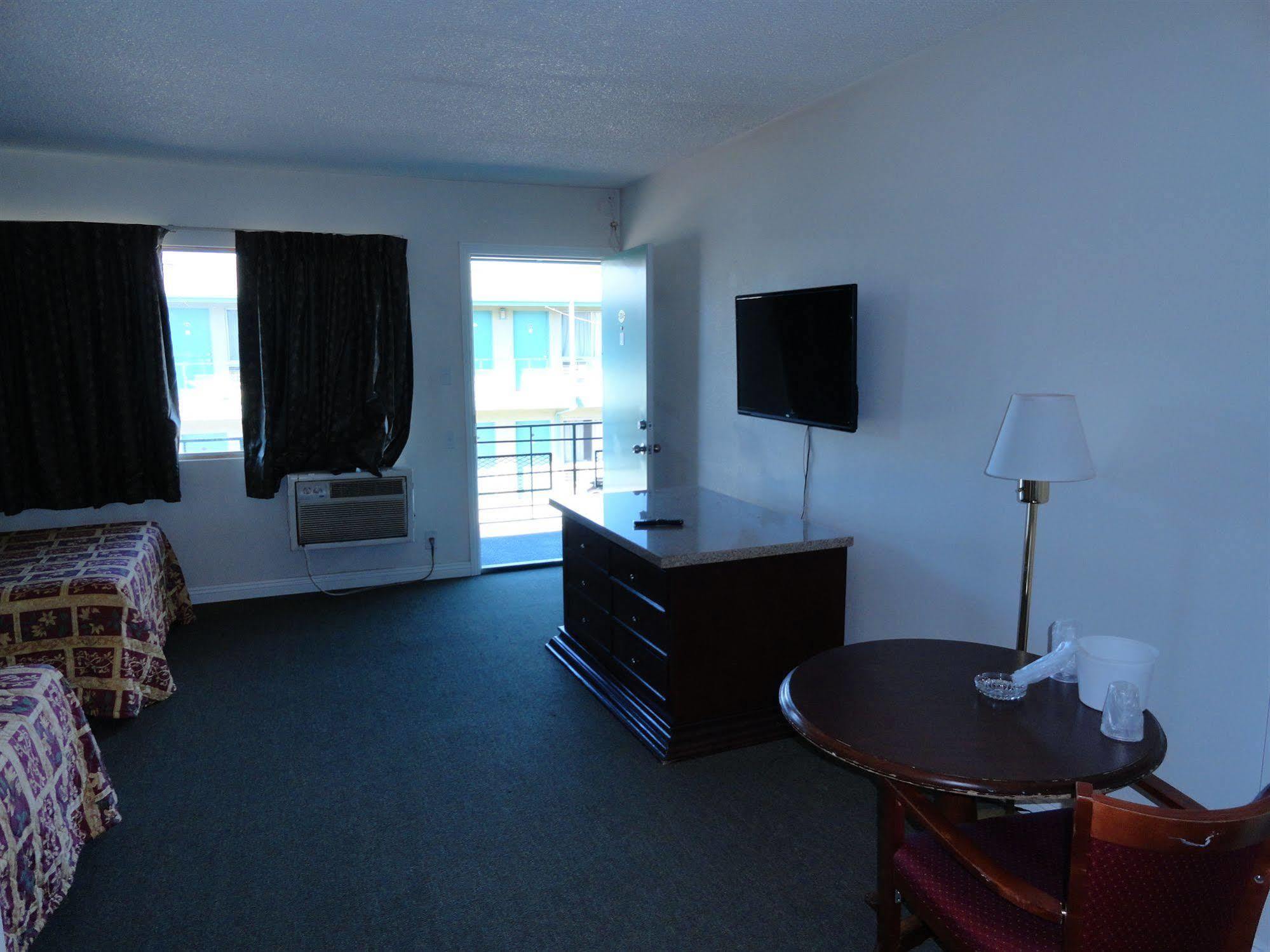 Motel Travel